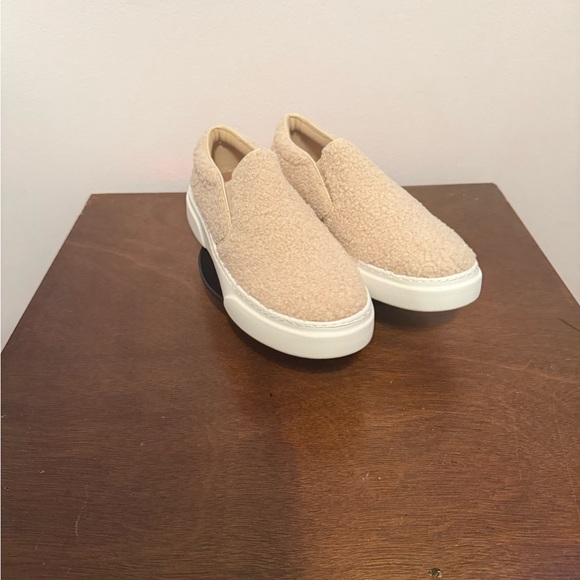 Vintage Havana Cream Slip-On Sneakers - Picture 3 of 4